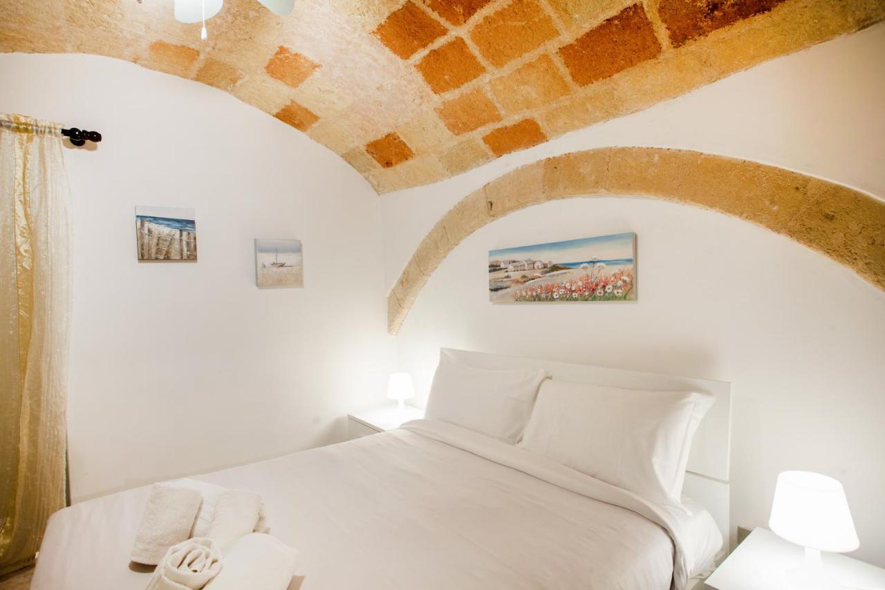 Monopoli Heartbeat - Apartment 200M From Sea Экстерьер фото